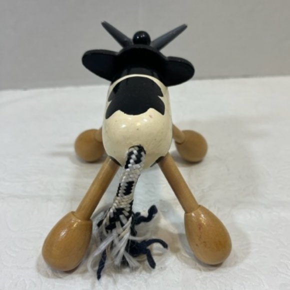 Black & White Wooden 4 Leg Toy Cow Figurine Massager 3.75"x5" Collectible - Picture 3 of 11